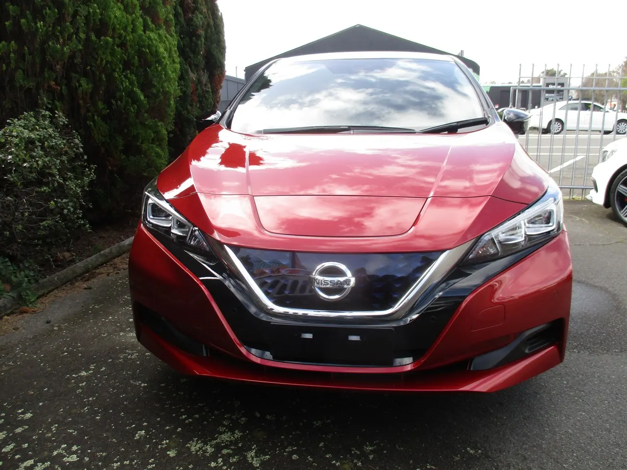 2019 Nissan Leaf X V Selection — photo 2