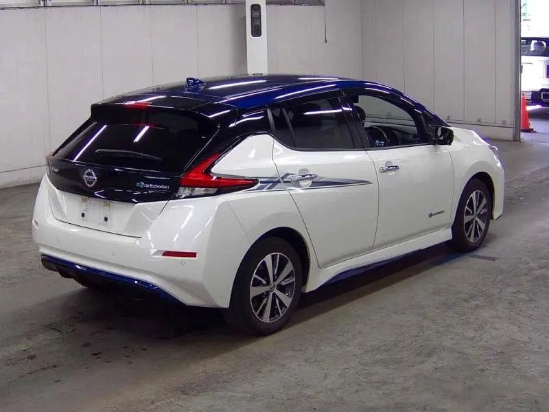 2021 Nissan Leaf e+ X (62kWh), photo 13