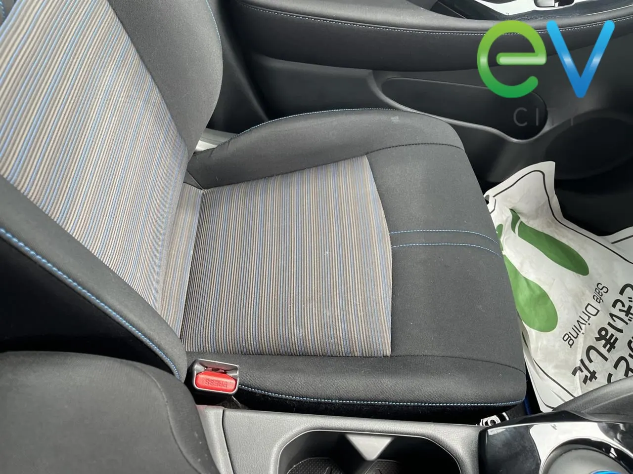 2023 Nissan Leaf X (40kWh) — photo 8
