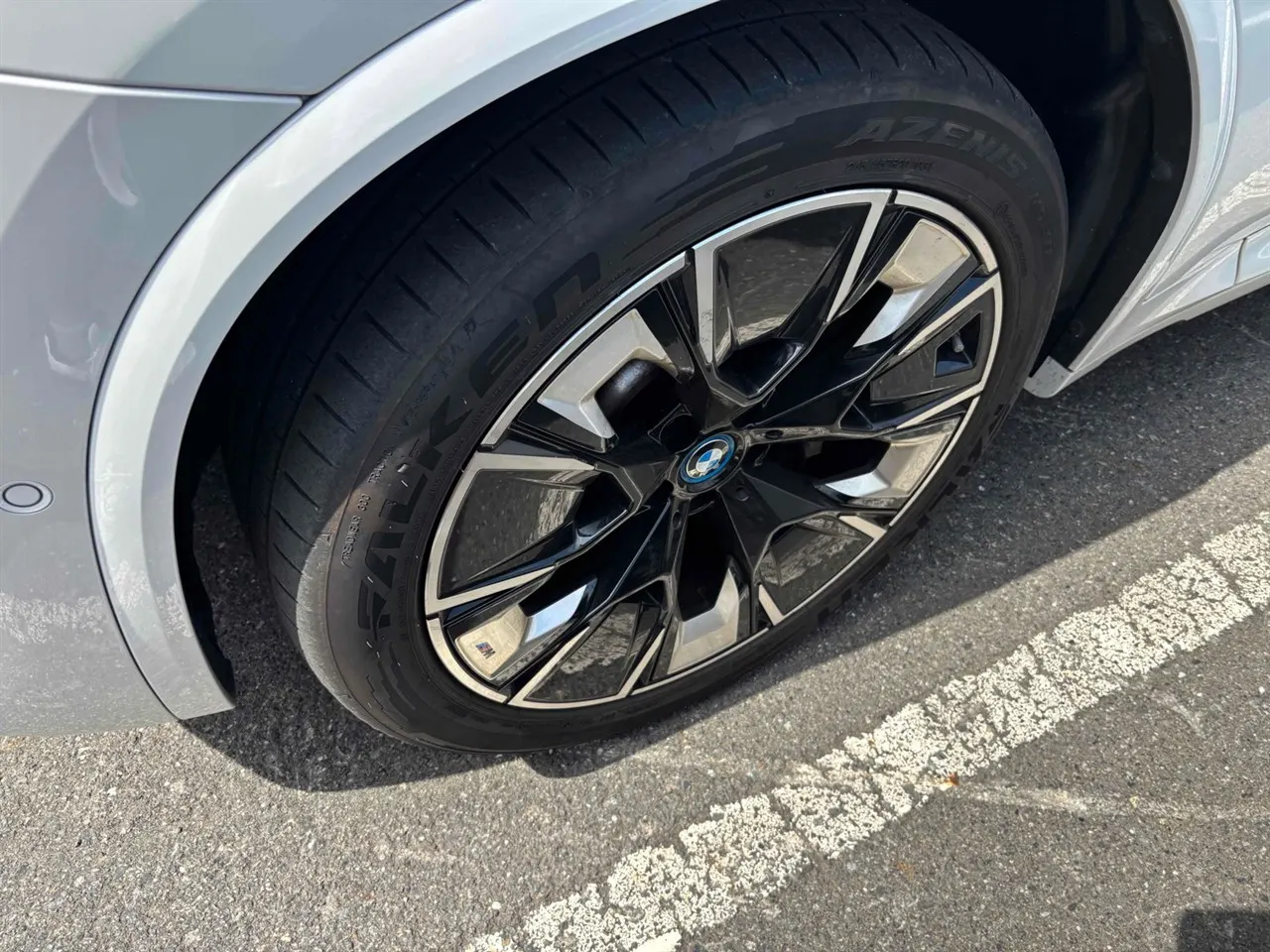 2022 BMW iX3 80kWh M-Sport — photo 7