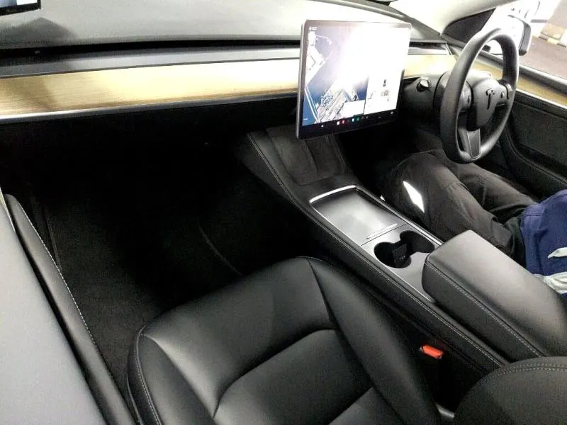 2022 Tesla Model Y (60kWh), photo 3