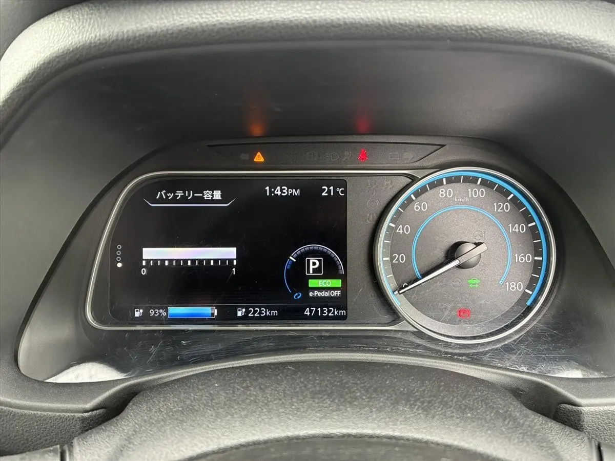 2022 Nissan Leaf Urban Chrome (40kWh) — photo 7
