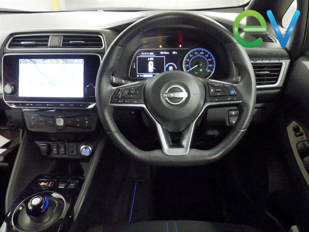 2022 Nissan Leaf e+ X (62kWh) — photo 5