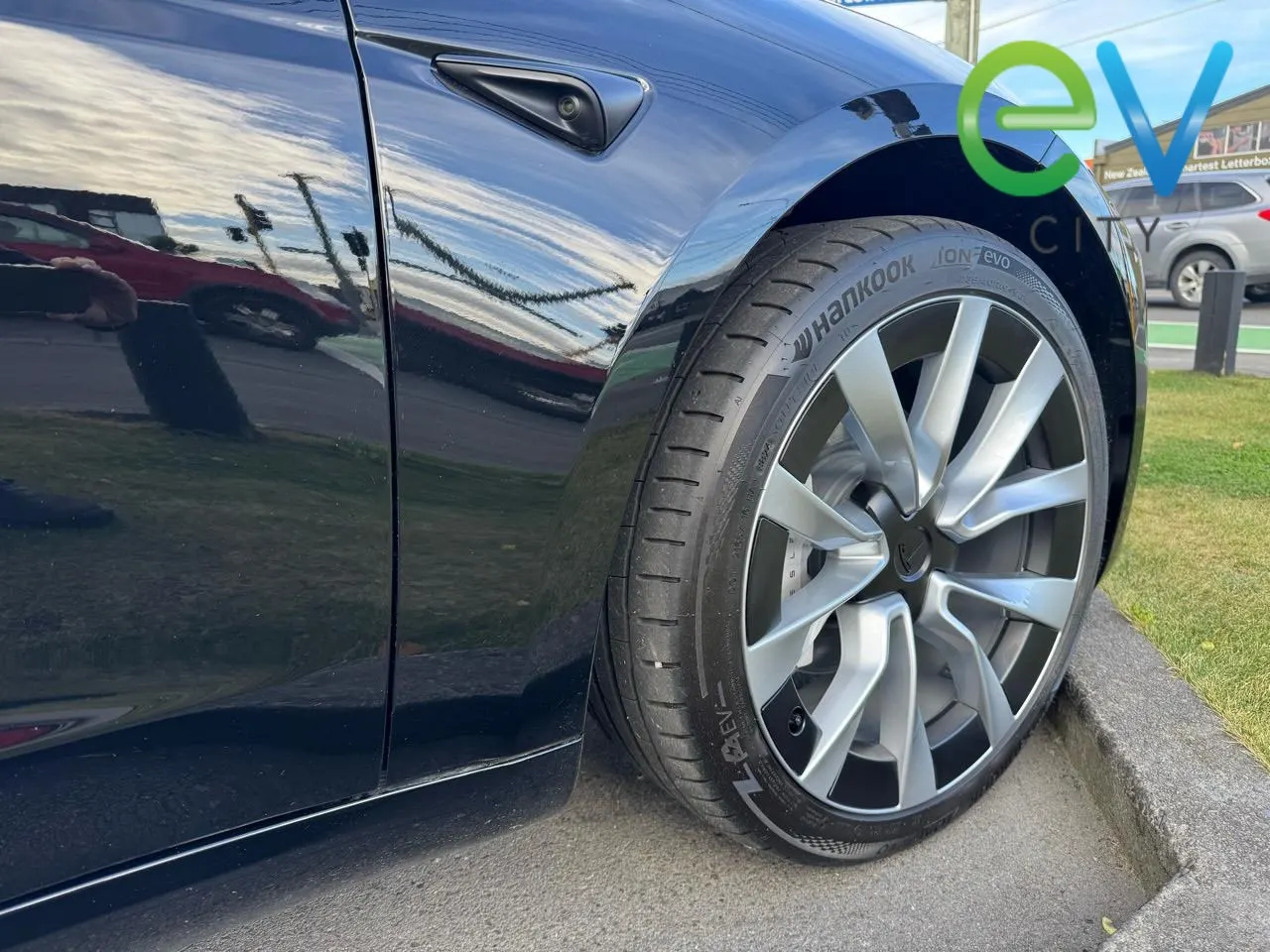 2024 Tesla Model 3 Highland Rear Wheel Drive (60kWh), photo 9