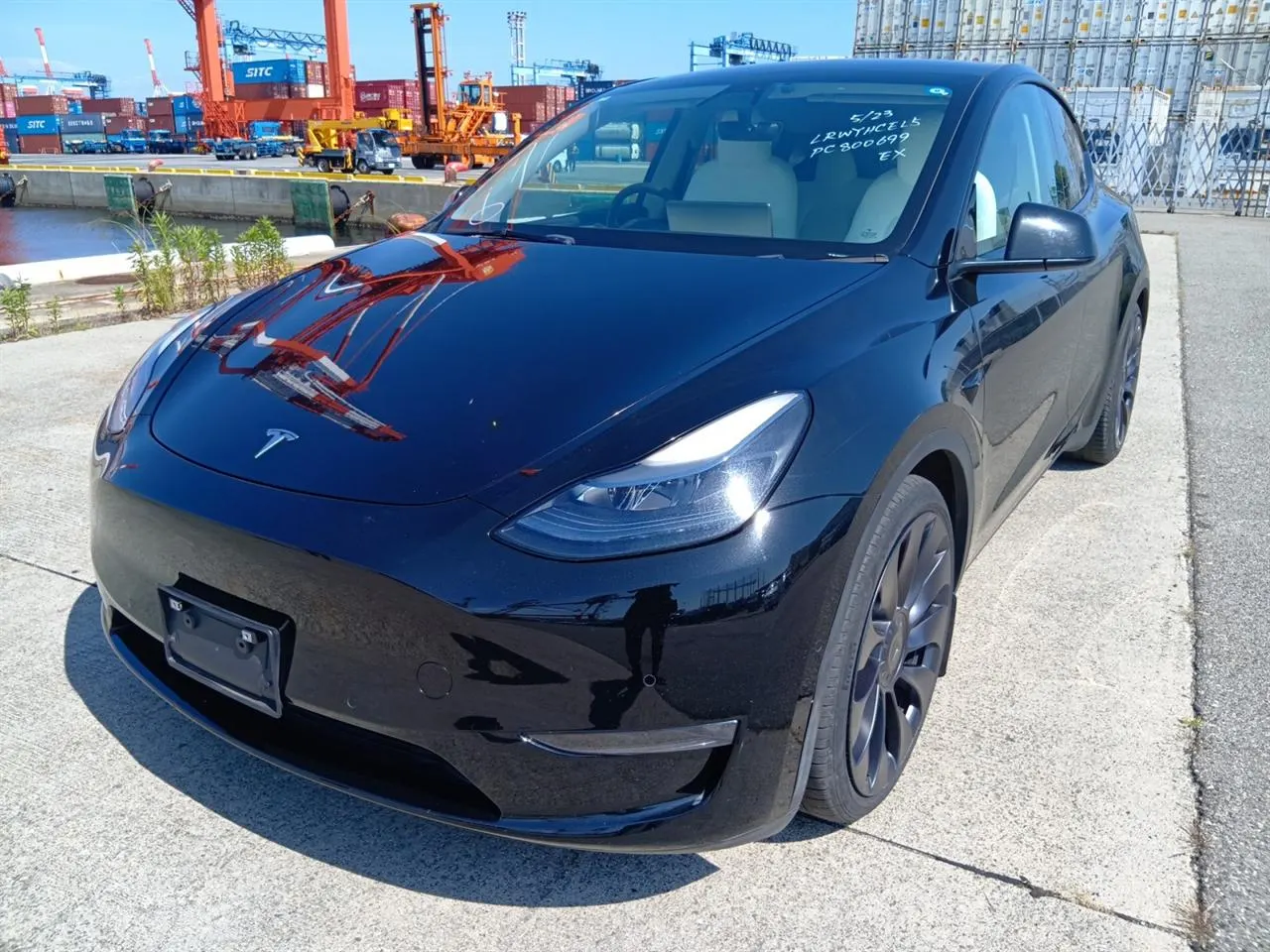 2023 Tesla Model Y AWD Performance — photo 4