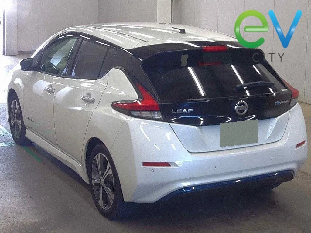 2018 Nissan LEAF X 40kWh With Pro Pilot, photo 3