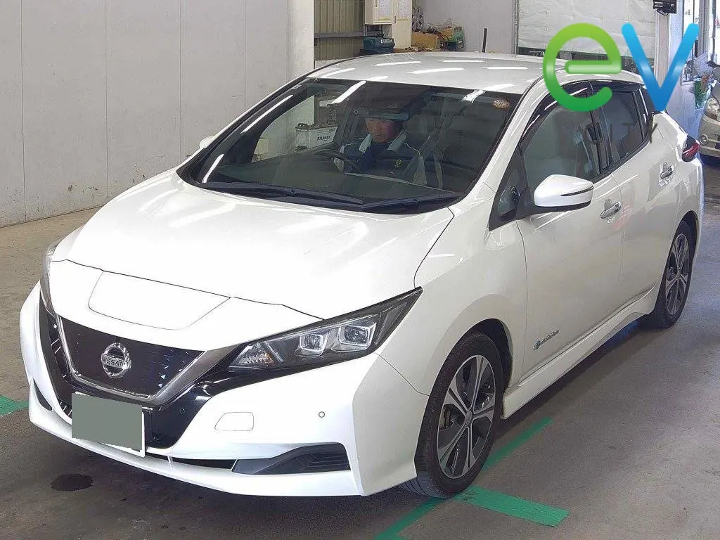2018 Nissan LEAF X 40kWh With Pro Pilot, photo 4