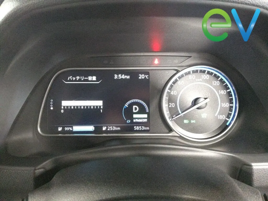 2024 Nissan Leaf X (40kWh) — photo 7