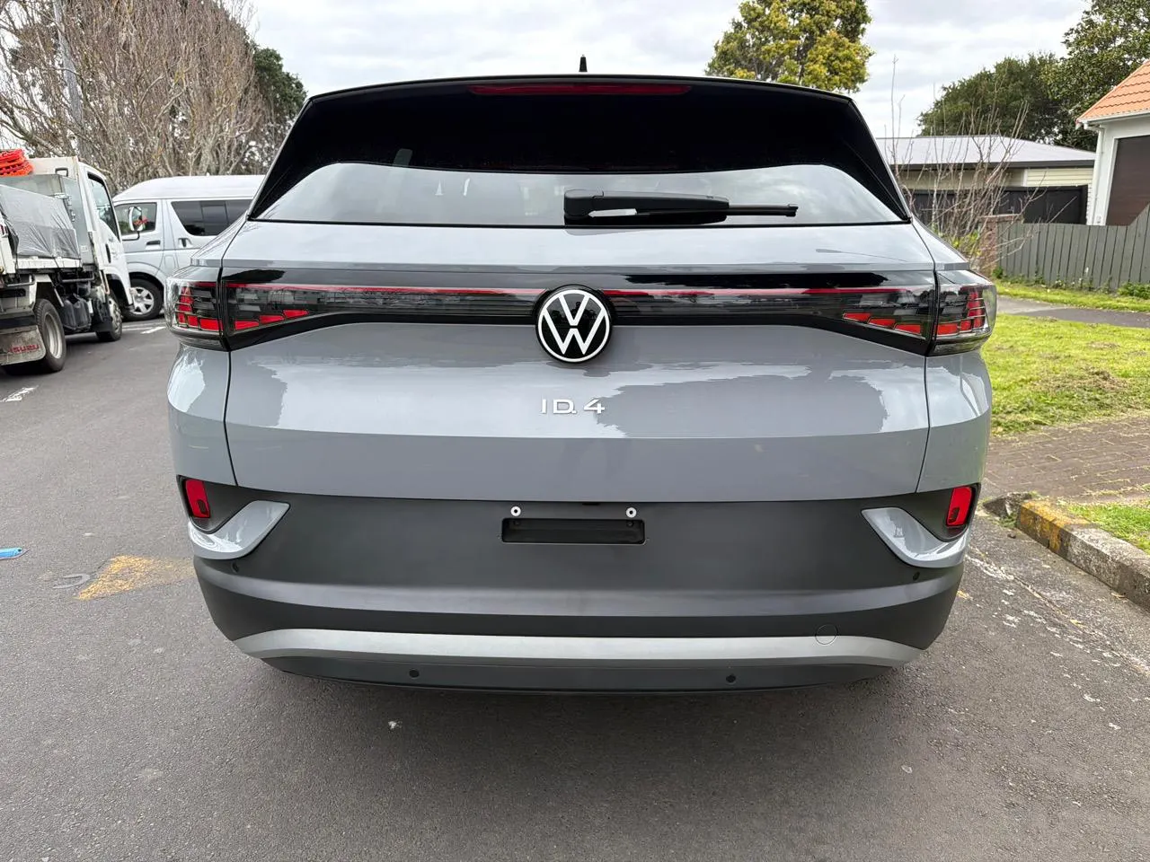 2023 Volkswagen ID.4 Pro (82kWh) — photo 5