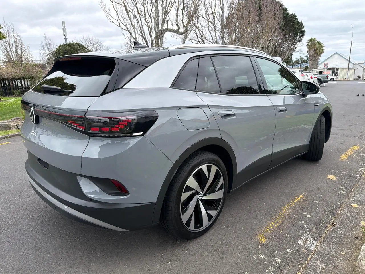 2023 Volkswagen ID.4 Pro (82kWh) — photo 4
