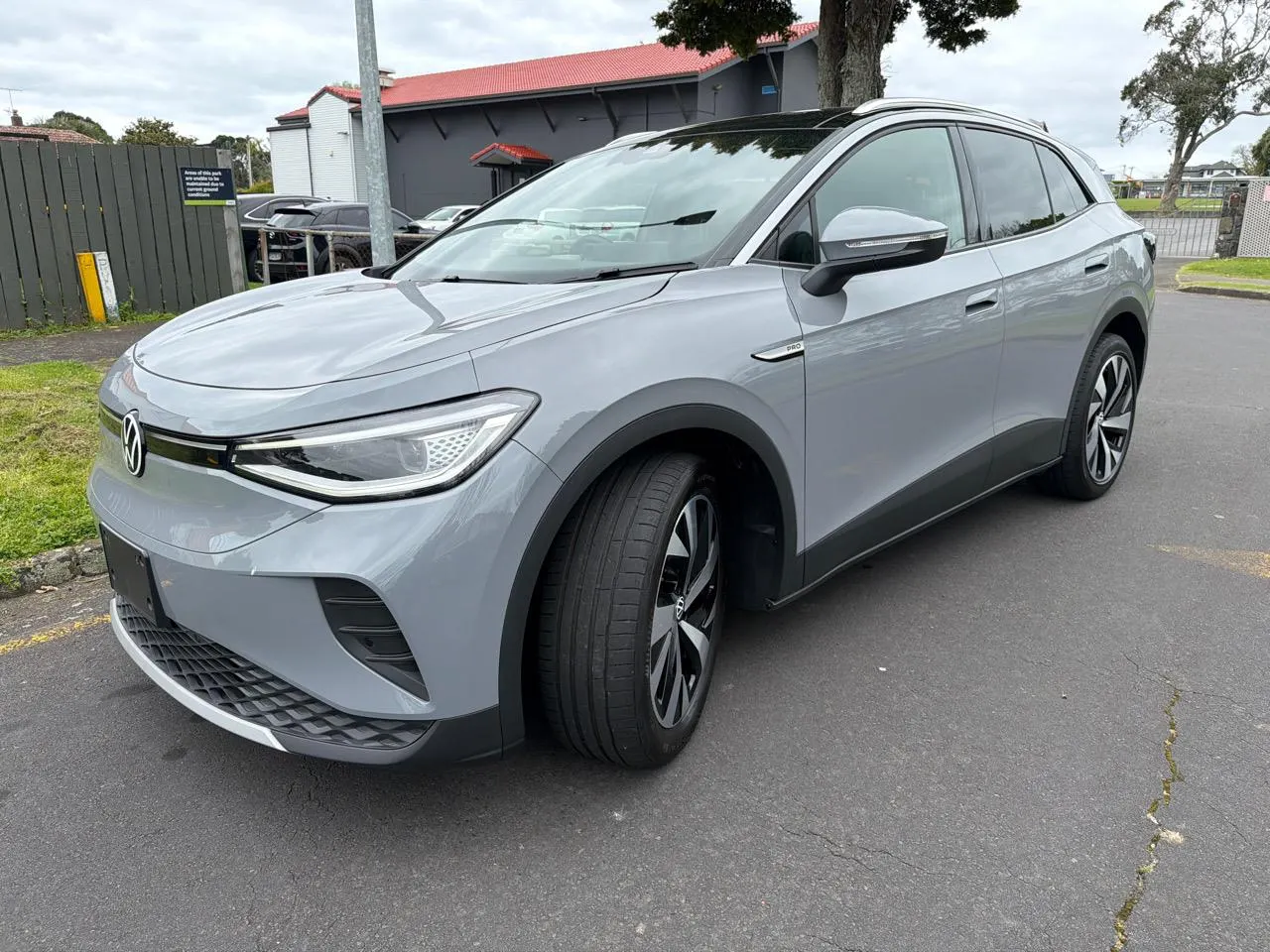 2023 Volkswagen ID.4 Pro (82kWh) — photo 8