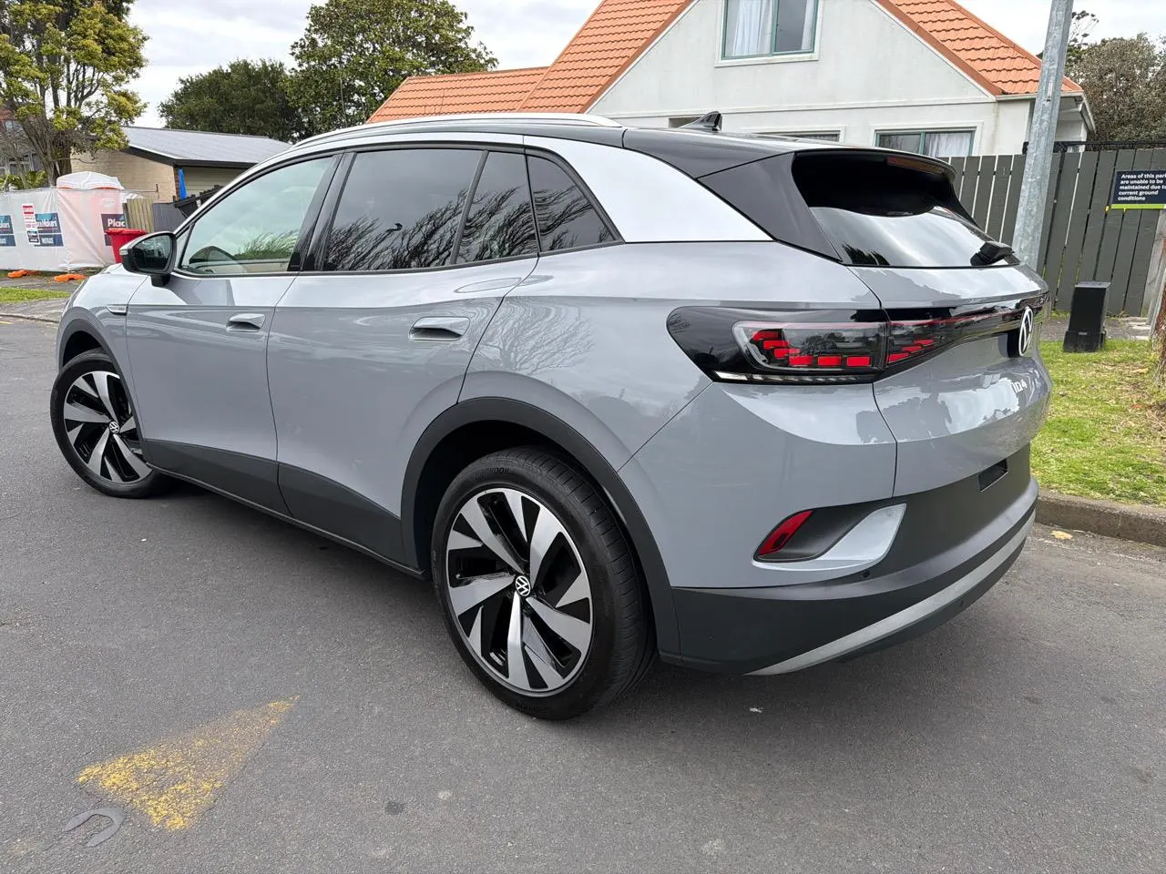 2023 Volkswagen ID.4 Pro (82kWh) — photo 6