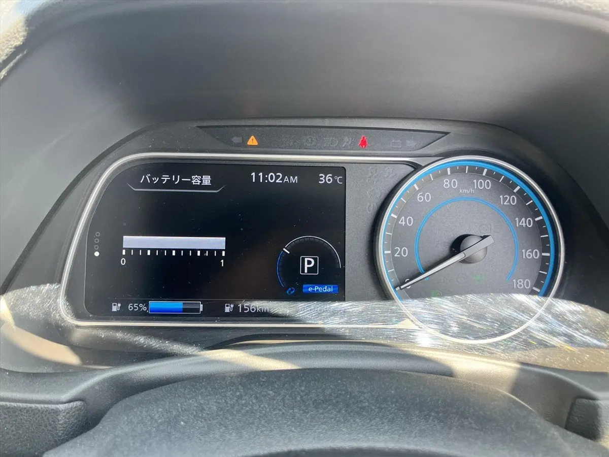 2021 Nissan Leaf X V Selection (40kWh) — photo 7
