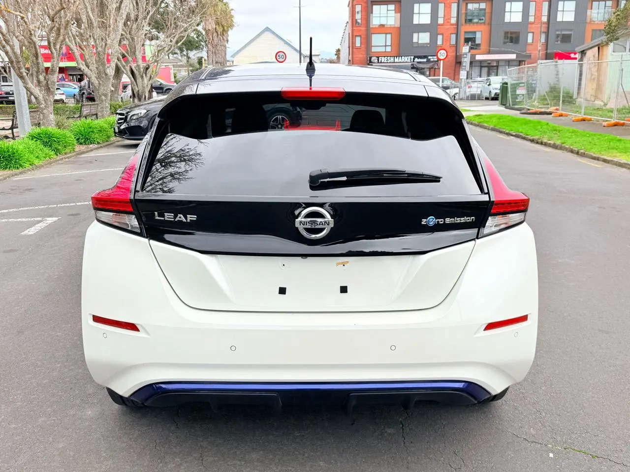 2018 Nissan Leaf G (40kWh) — photo 6