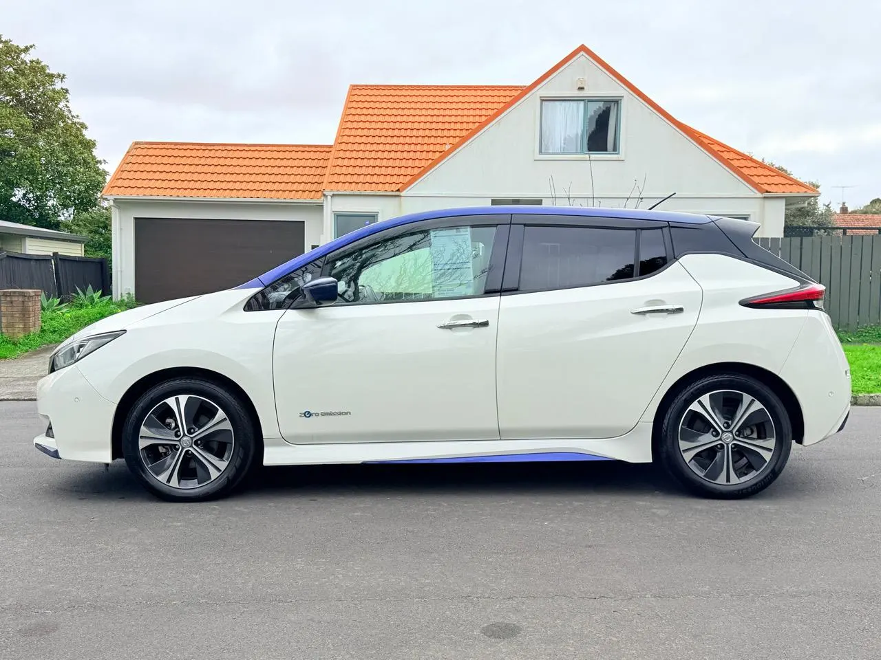 2018 Nissan Leaf G (40kWh) — photo 8