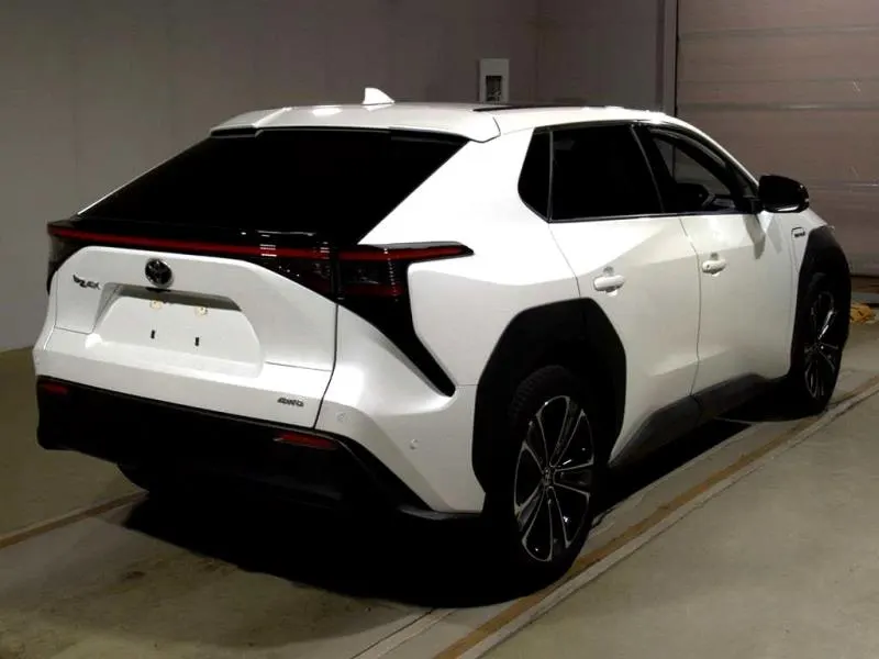 2022 Toyota BZ4X Z 4WD Dual Motor (71kWh), photo 10