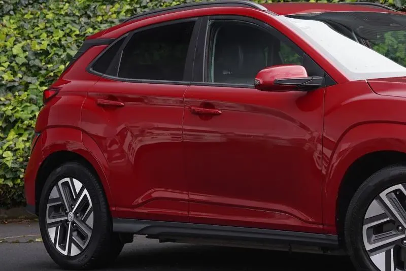 2021 Hyundai Kona EV (64kWh) — photo 4