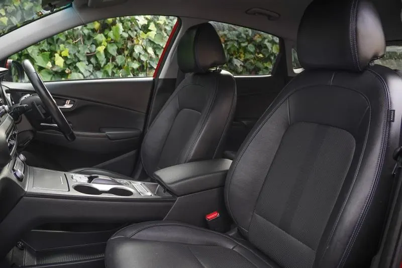 2021 Hyundai Kona EV (64kWh) — photo 10