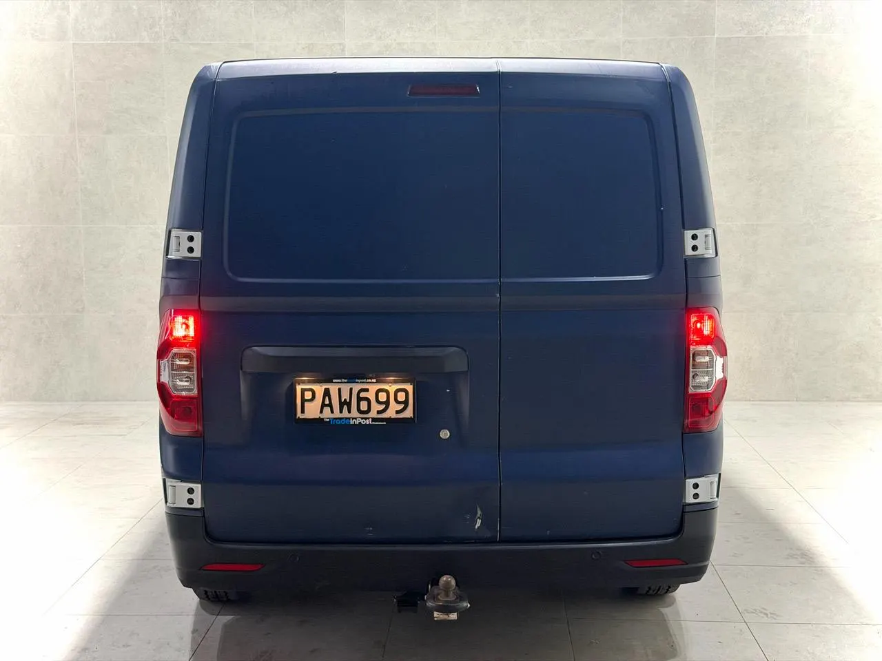 2022 LDV eDeliver 3 52.5kW "Lightning Edition" — photo 5