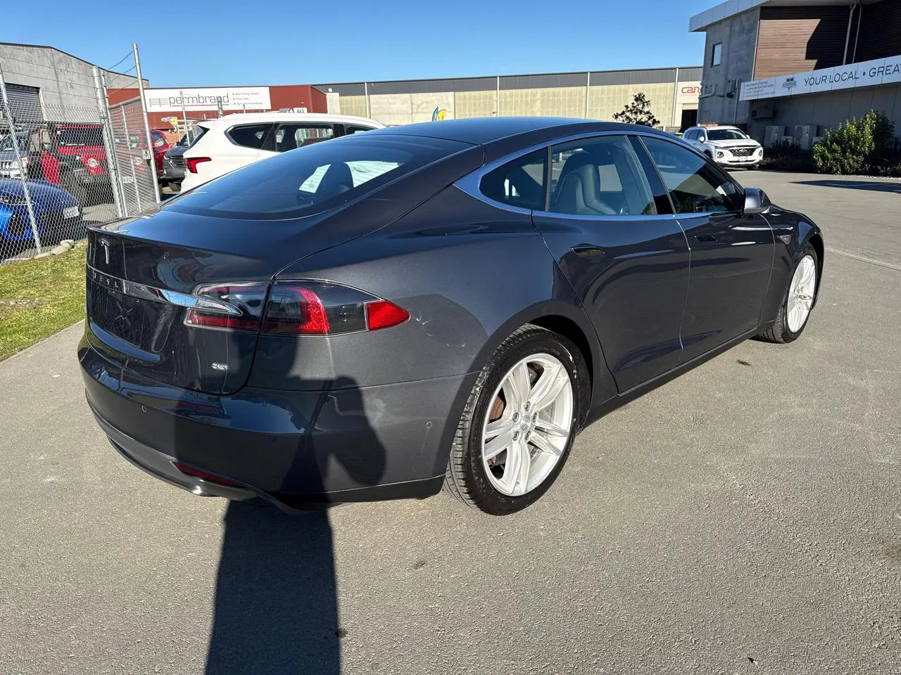 2015 Tesla Model S 85 Rear Wheel Drive, photo 8