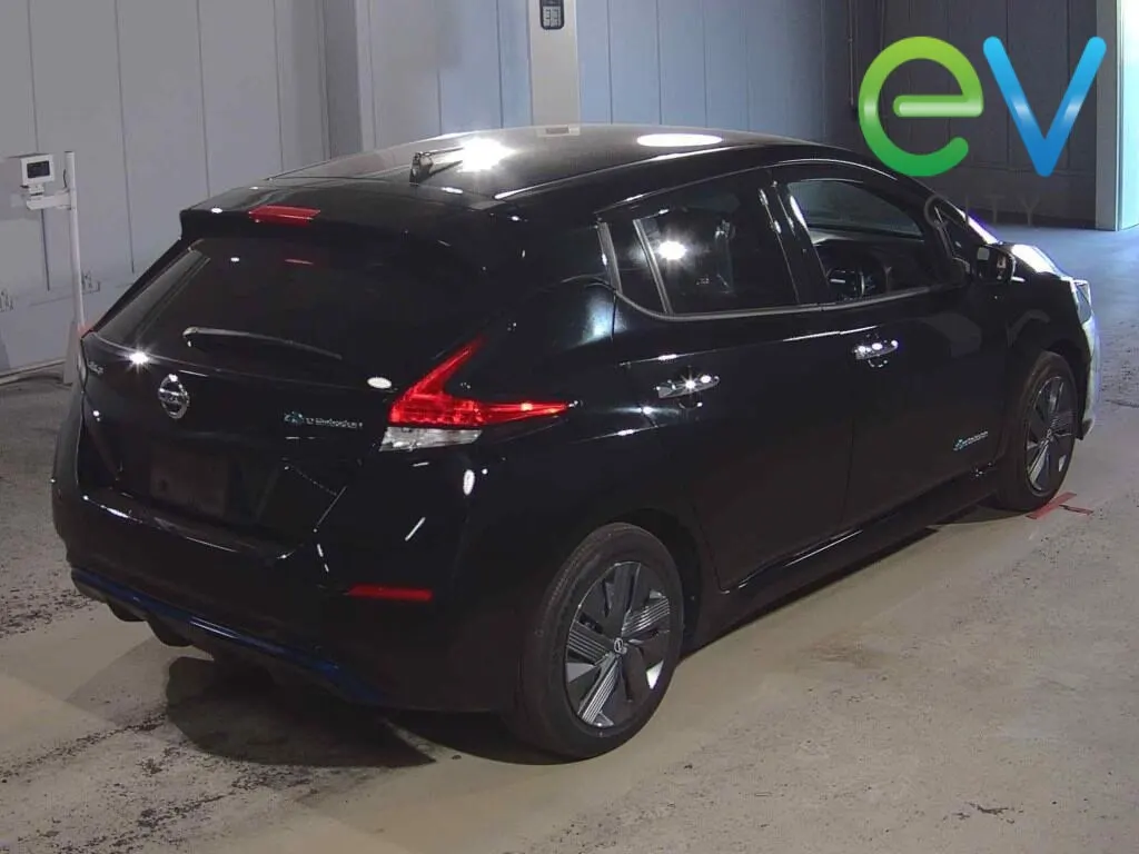 2018 Nissan Leaf X (40kWh), photo 2