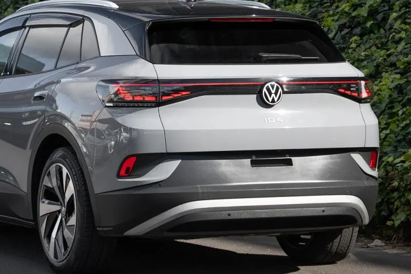 2024 Volkswagen ID.4 Pro (82kWh) — photo 5