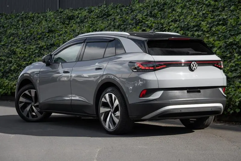 2024 Volkswagen ID.4 Pro (82kWh) — photo 8