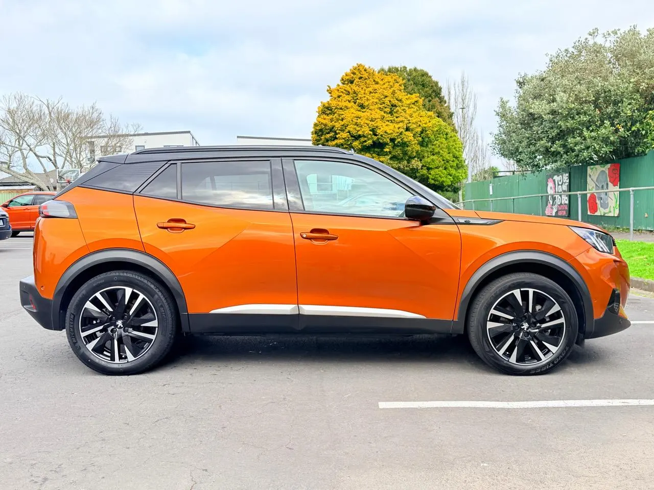 2020 Peugeot e-2008 GT Line (50kWh) — photo 4