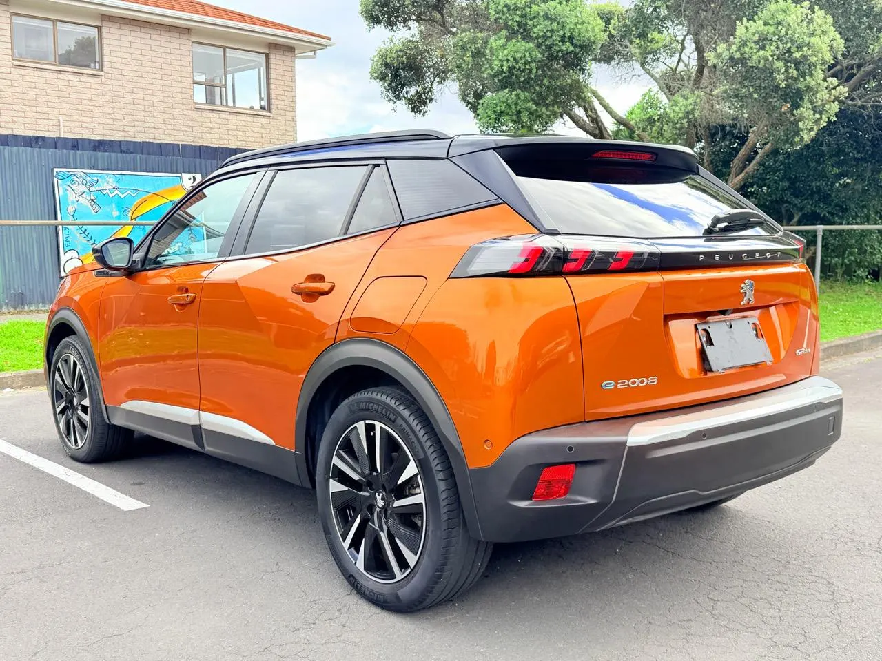 2020 Peugeot e-2008 GT Line (50kWh) — photo 7