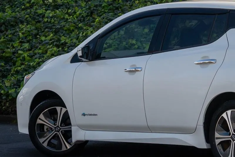 2022 Nissan Leaf e+ G (62kWh) — photo 8