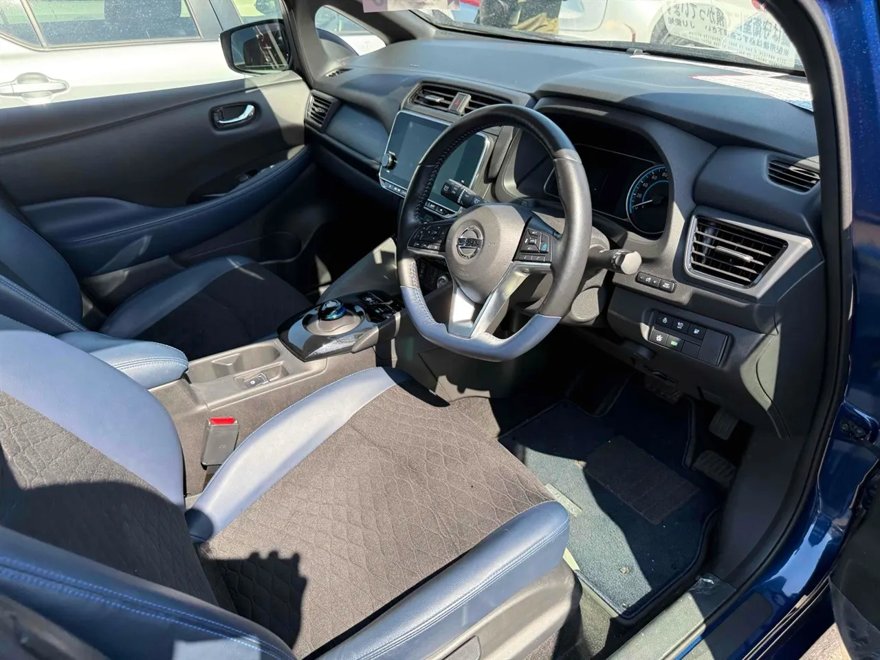 2020 Nissan Leaf e+ Autech (62kWh) — photo 3