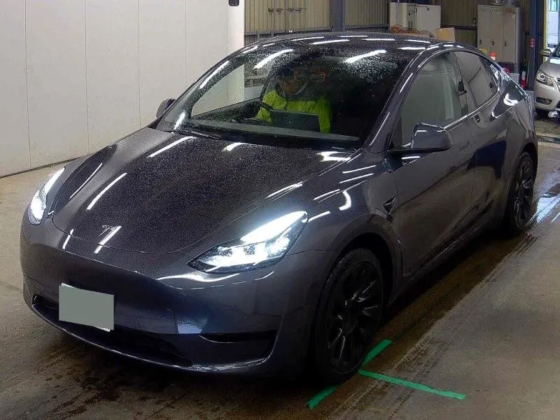 2023 Tesla Model Y RWD (60kWh) — photo 3