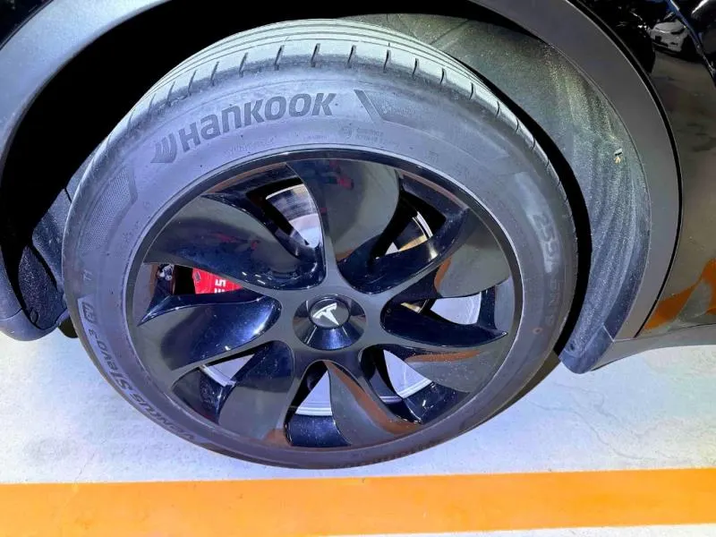 2023 Tesla Model Y (60kWh), photo 6