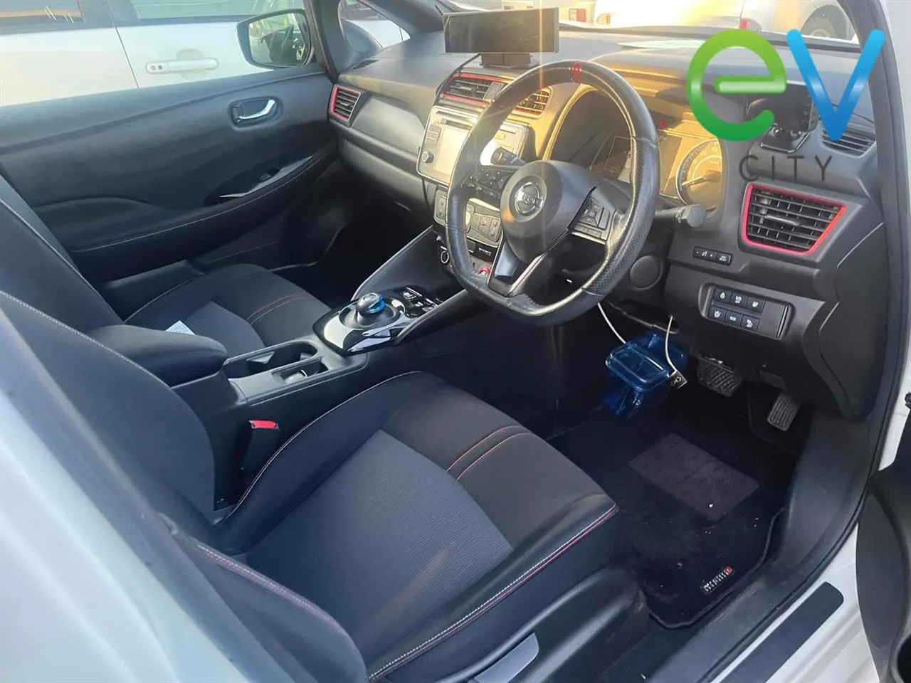 2019 Nissan Leaf X 40kWh NISMO (40kWh) — photo 9