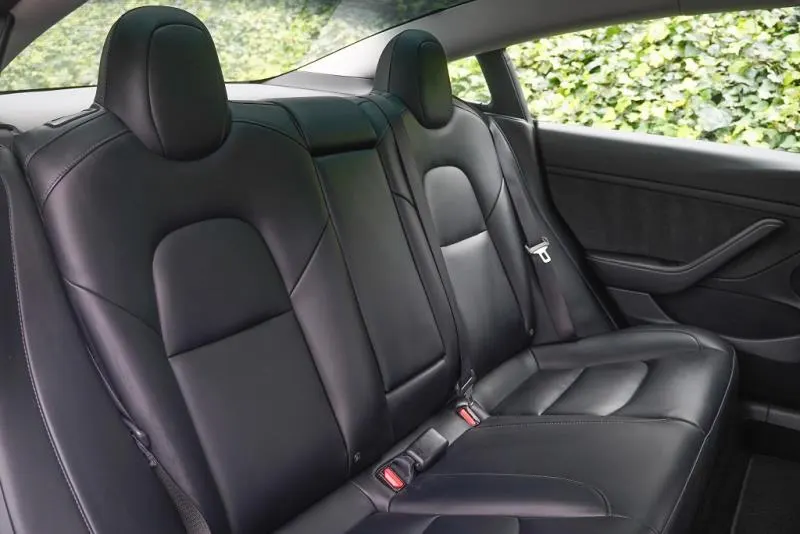2022 Tesla Model 3 SR+, photo 12
