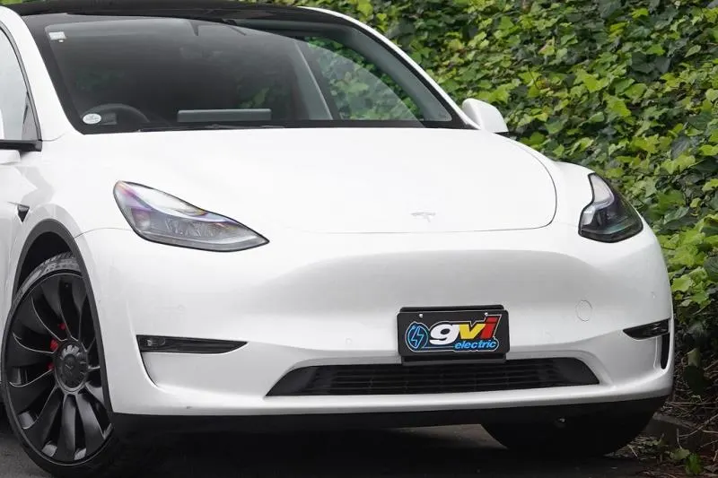 2022 Tesla Model Y Performance AWD (79kWh) — photo 3