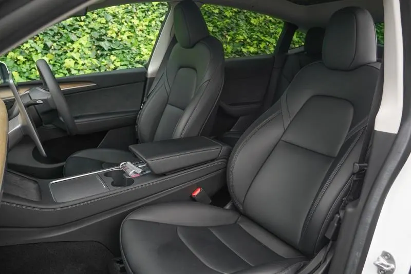2022 Tesla Model Y Performance AWD (79kWh) — photo 11