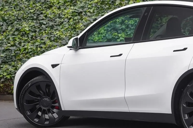 2022 Tesla Model Y Performance AWD (79kWh) — photo 6