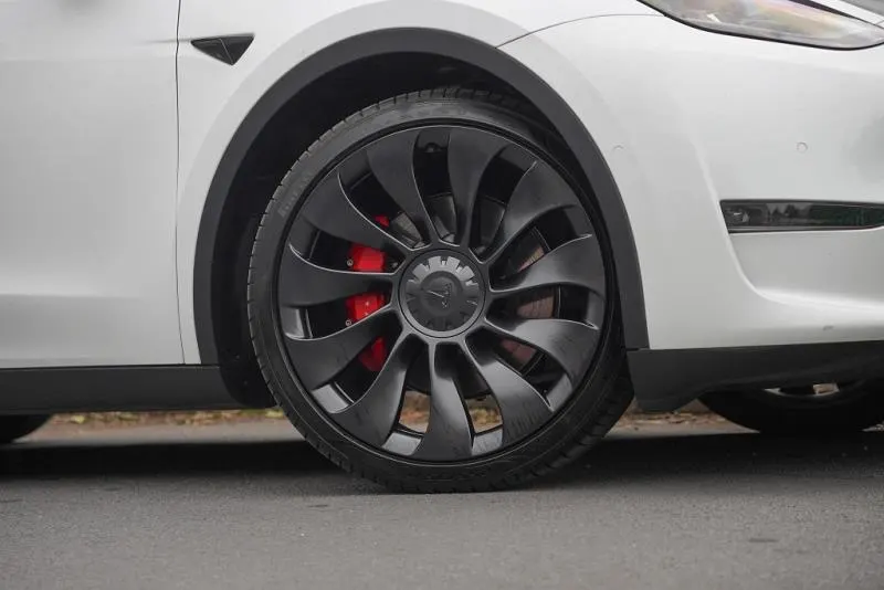 2022 Tesla Model Y Performance AWD (79kWh) — photo 8