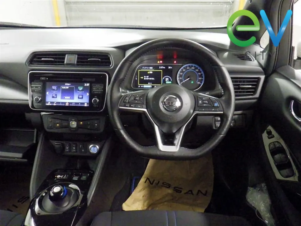 2019 Nissan LEAF X 40kWh With Pro Pilot, 360 Camera, photo 6