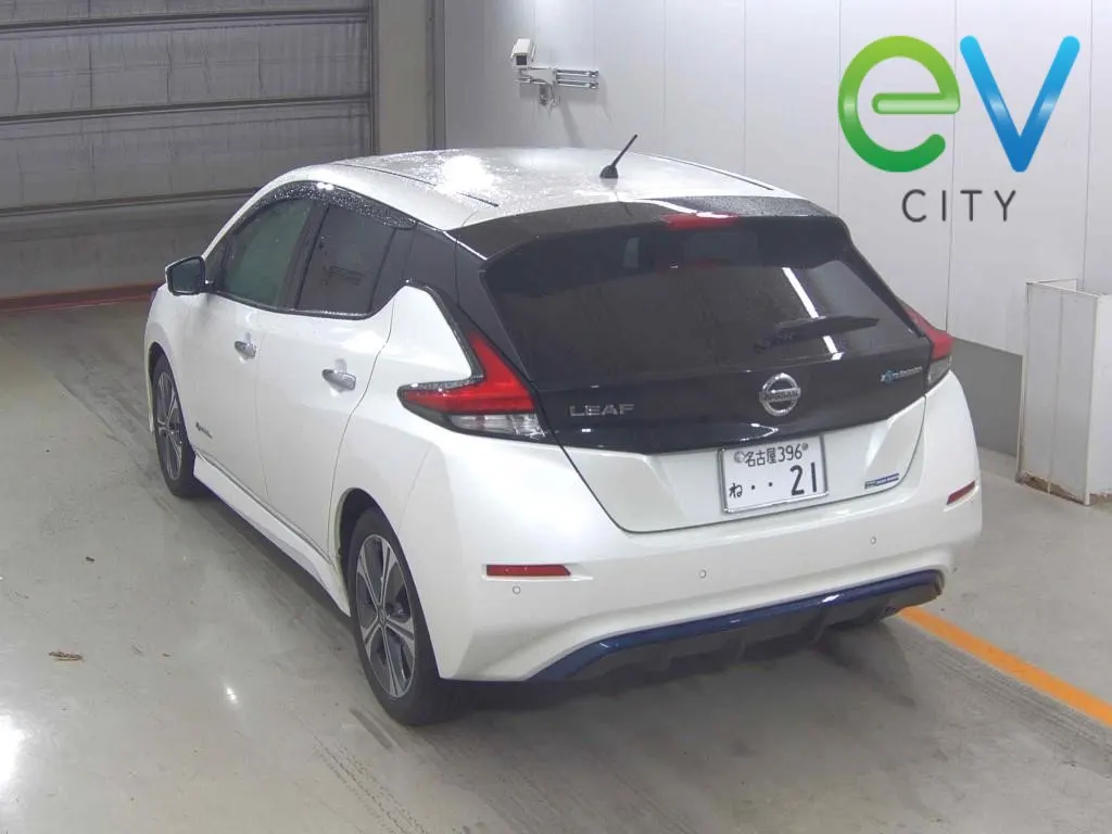 2019 Nissan LEAF X 40kWh With Pro Pilot, 360 Camera, photo 3