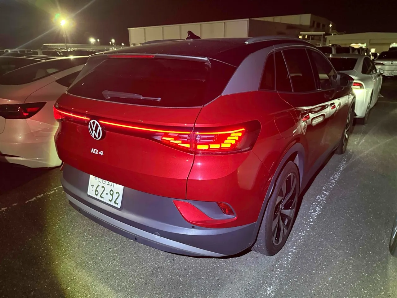2023 Volkswagen ID.4 Pro (82kWh) — photo 3