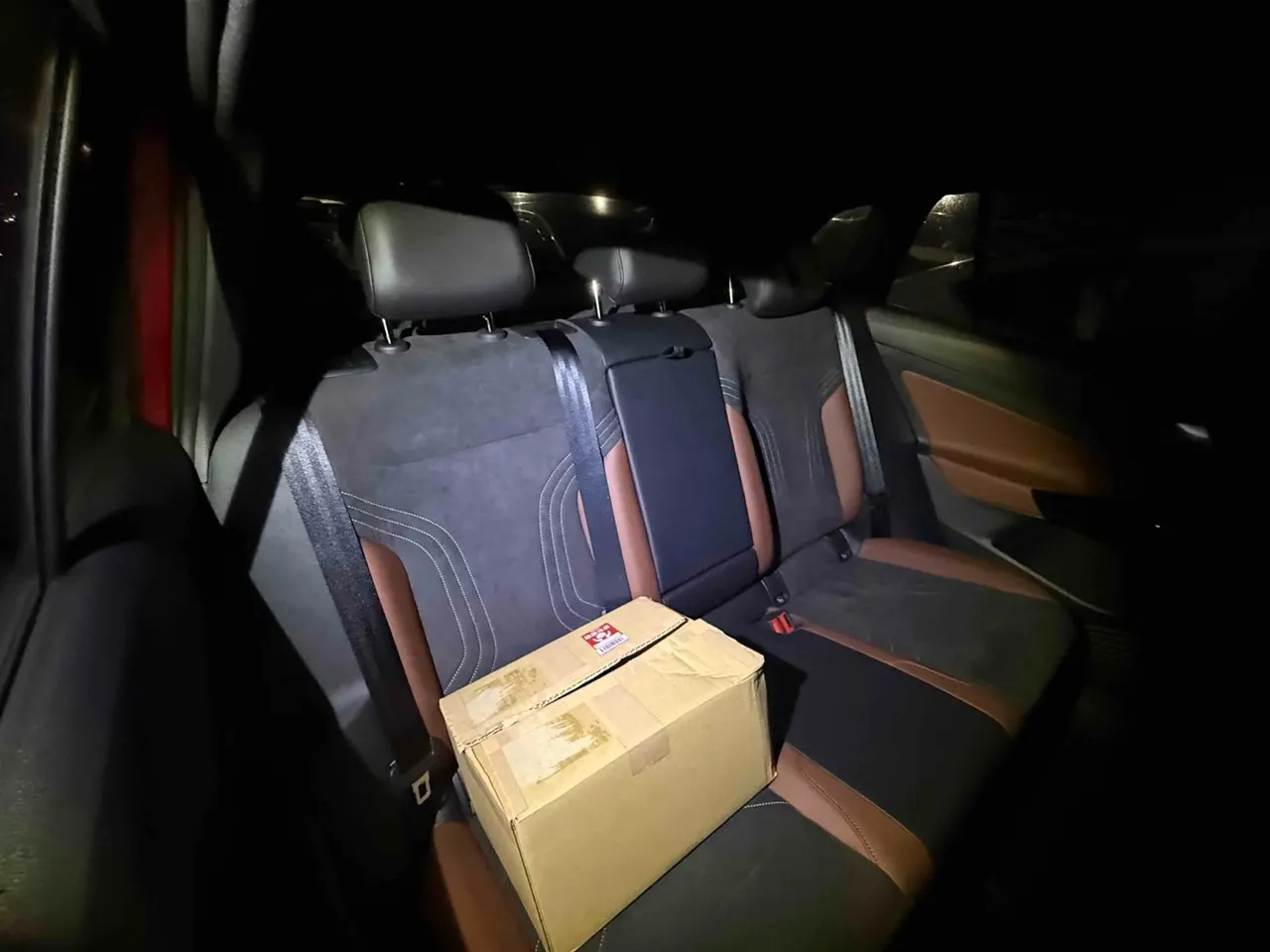 2023 Volkswagen ID.4 Pro (82kWh) — photo 7