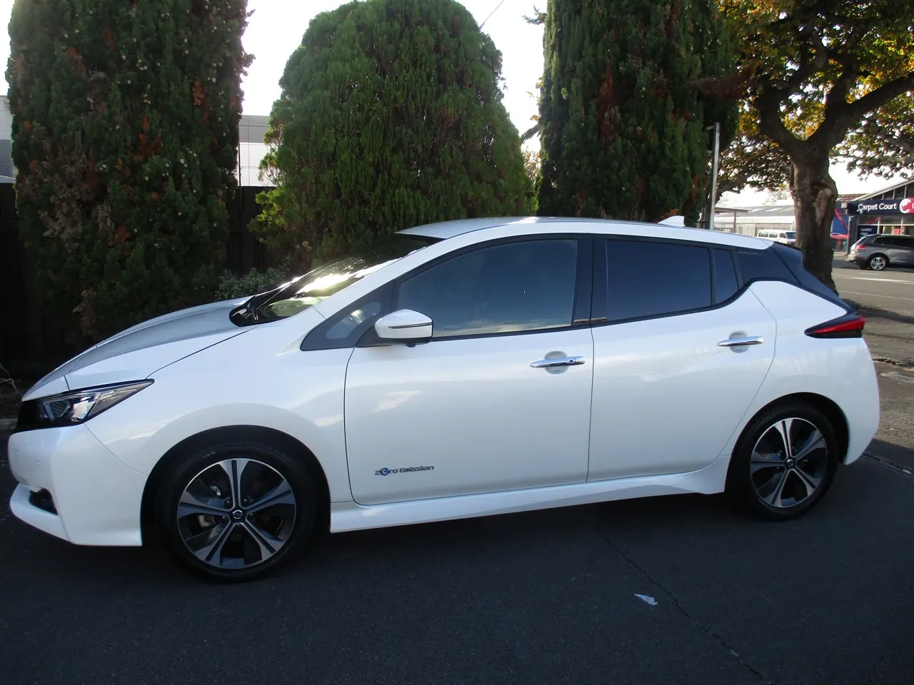 2022 Nissan Leaf X V Smart — photo 3