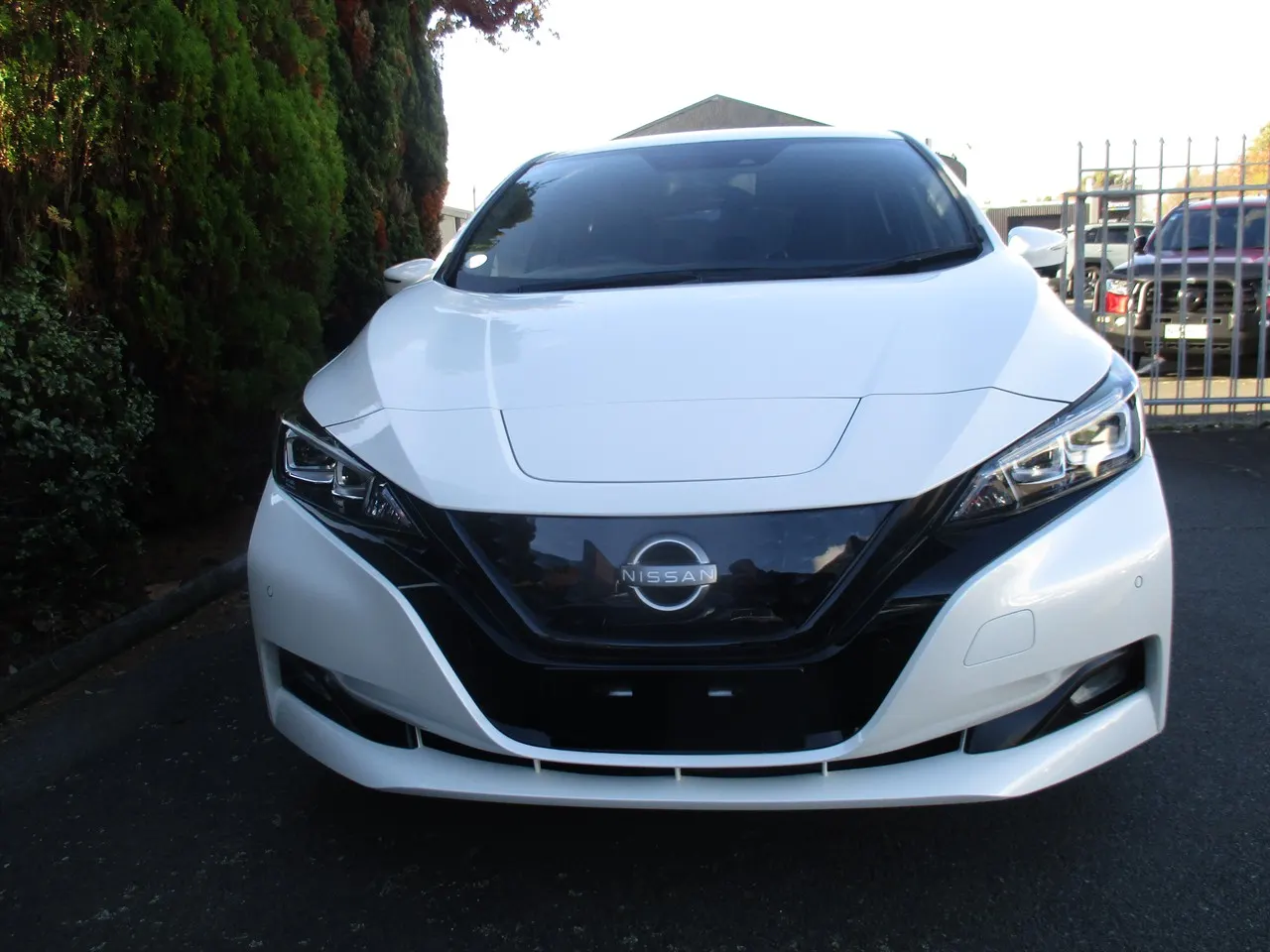 2022 Nissan Leaf X V Smart — photo 2