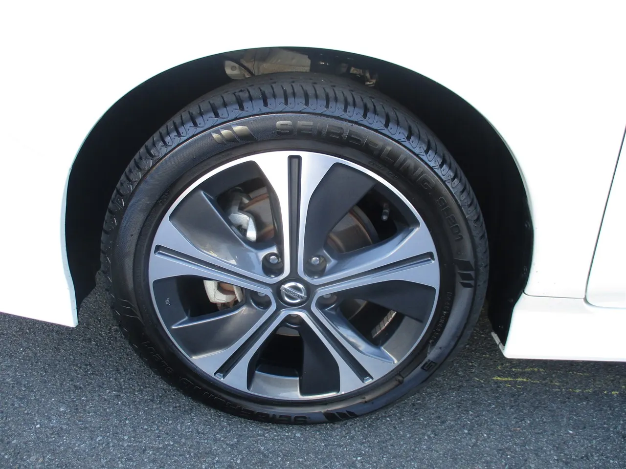 2022 Nissan Leaf X V Smart — photo 4