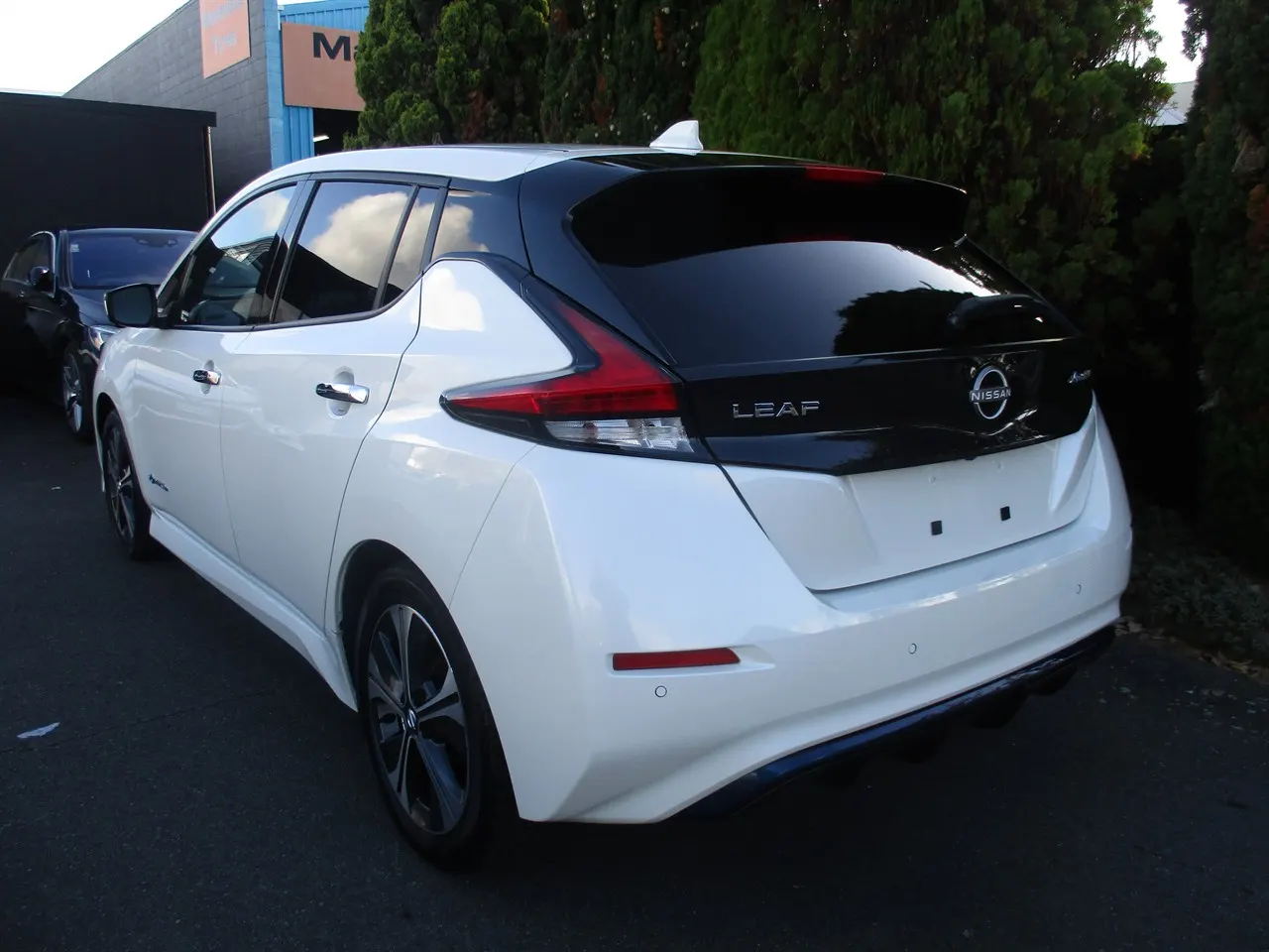 2022 Nissan Leaf X V Smart — photo 5