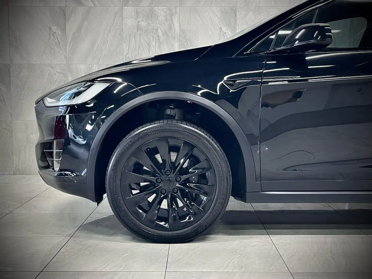 2017 Tesla Model X 75D — photo 5