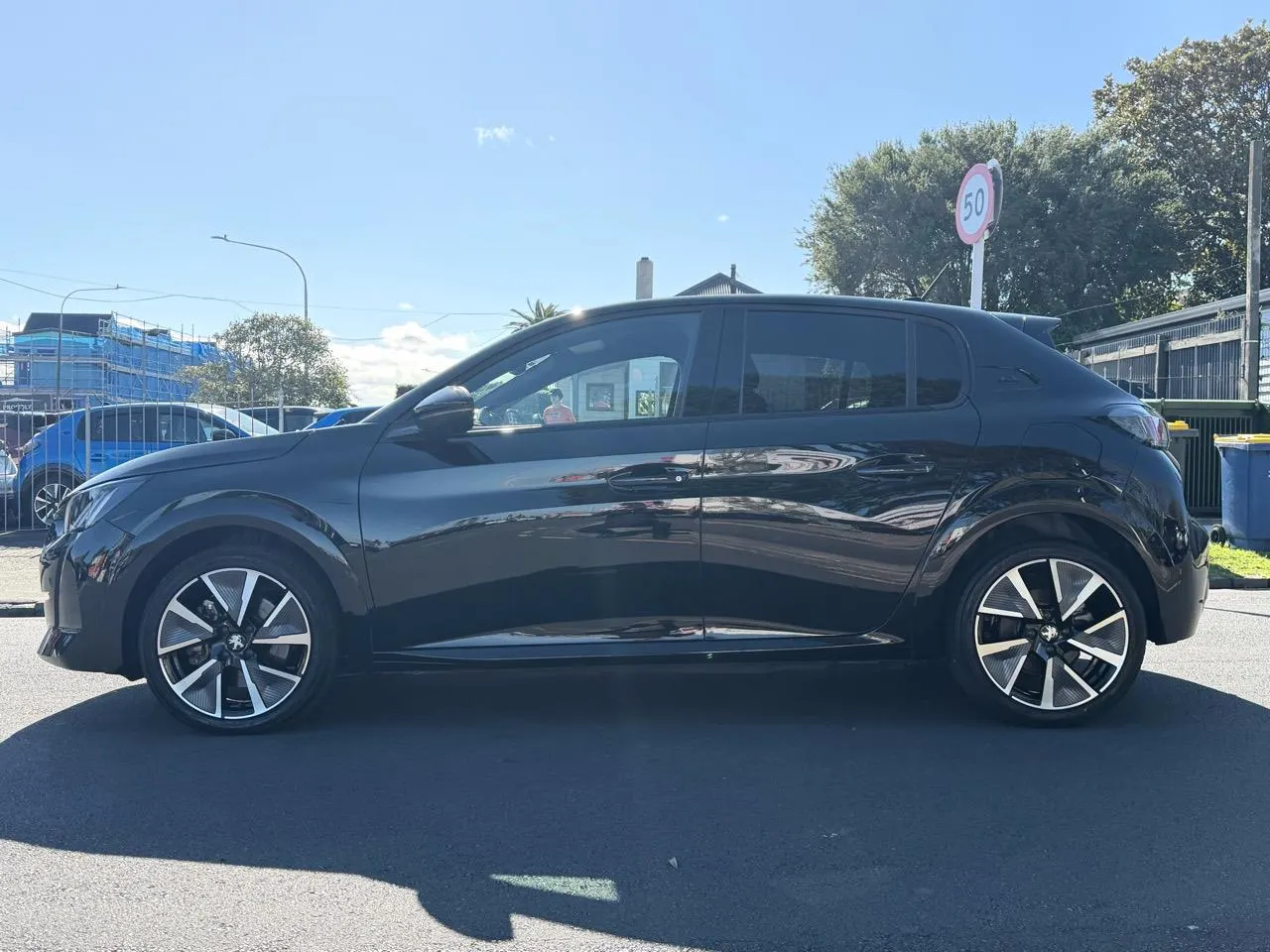 2021 Peugeot e-208 GT (50kWh) — photo 8