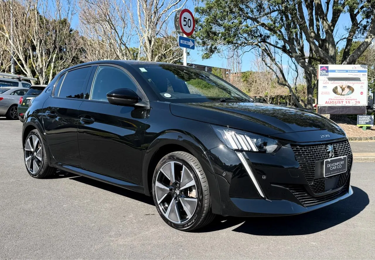 2021 Peugeot e-208 GT (50kWh) — photo 3